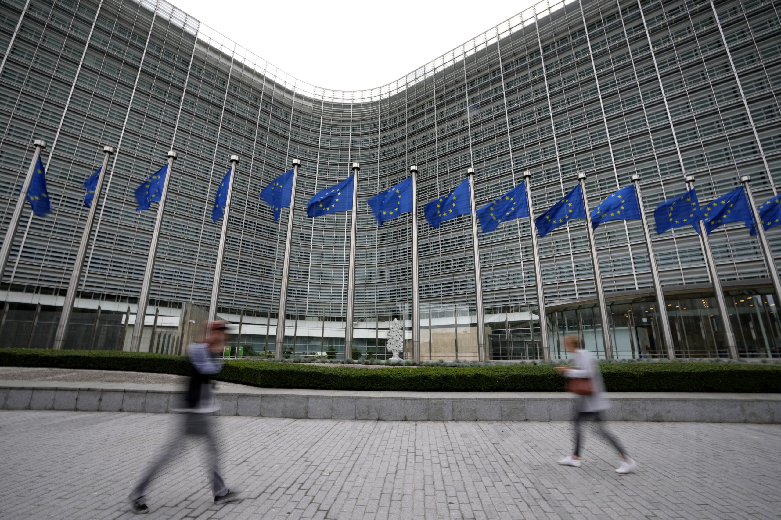 Еврокомиссия: новый энергокризис снизит рост экономики Греции до 1,8% и поднимет инфляцию