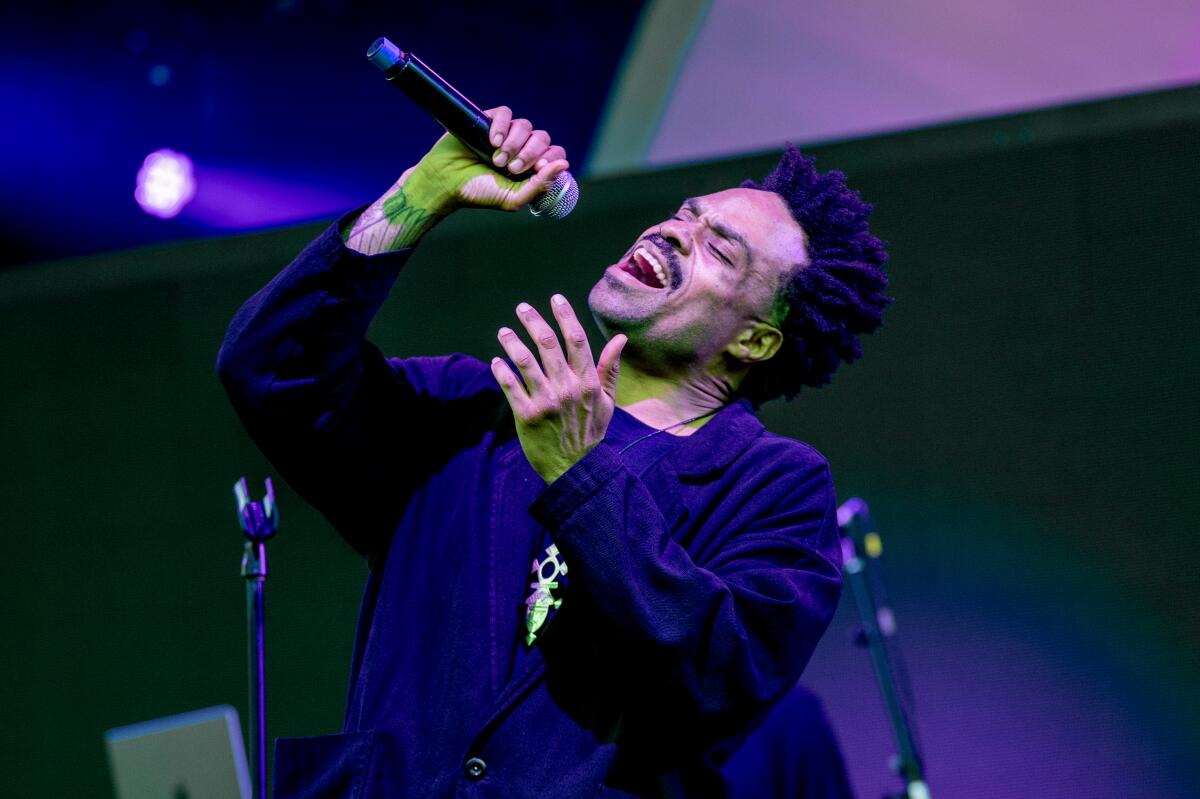 Bilal выступит в Афинах: соул и R&B на Gazarte Roof Stage, 5 июля