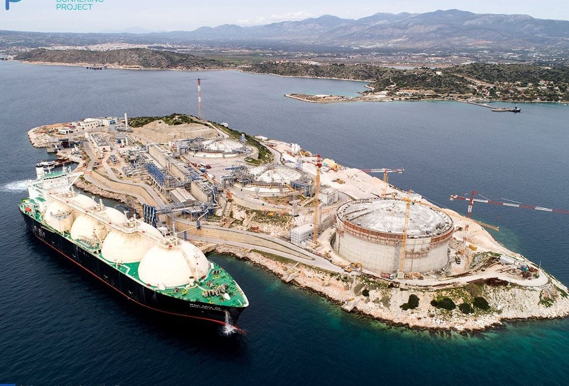 LNG стал основным источником газа в Греции: доля РФ резко снизилась, экспорт растет